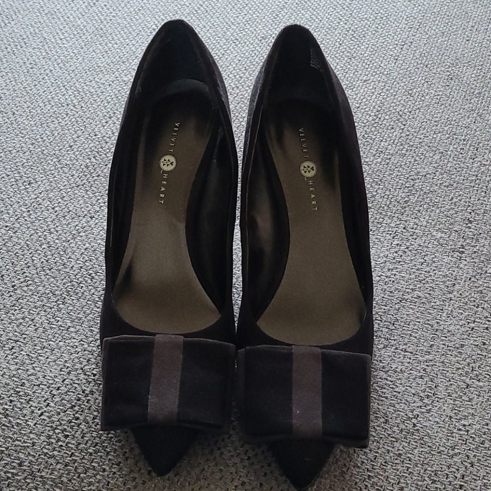 Black Heels with Bow